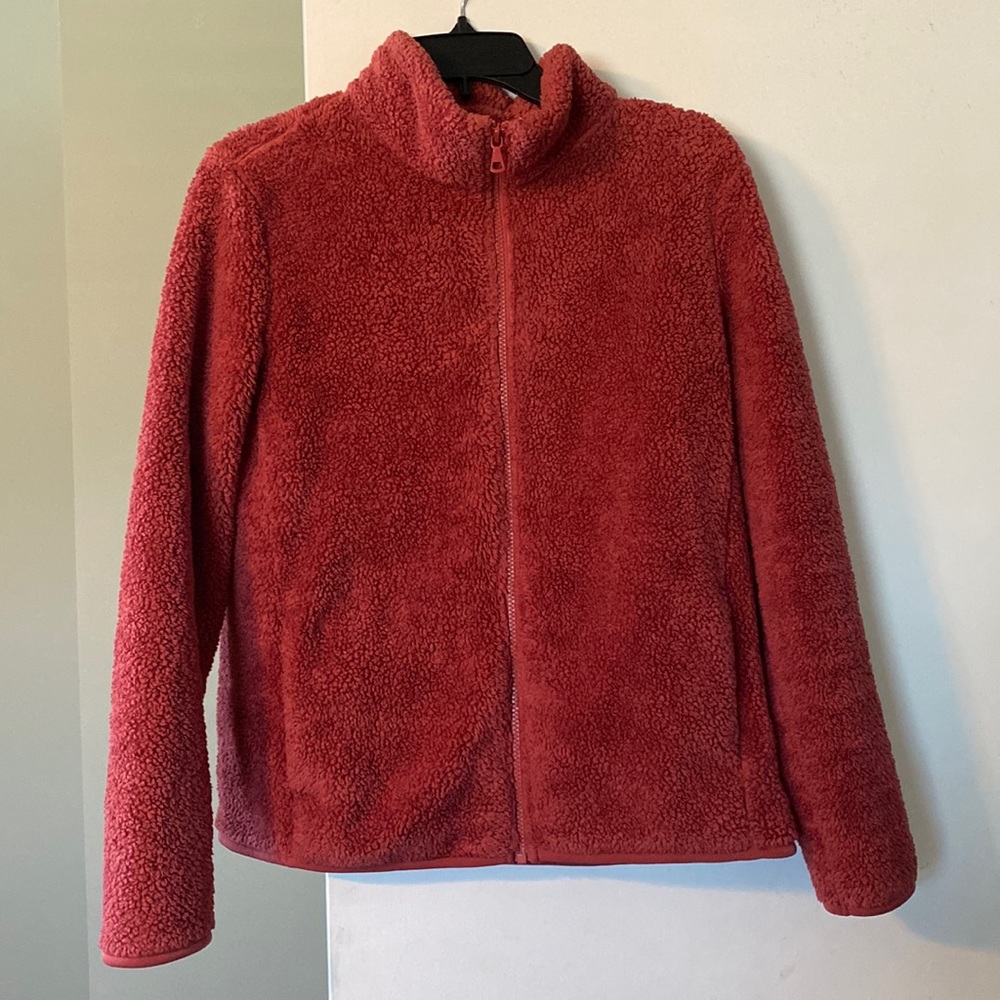 Super soft fleece terracotta jacket from Uniqlo!